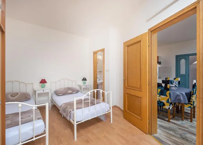 Sandra Apartman *